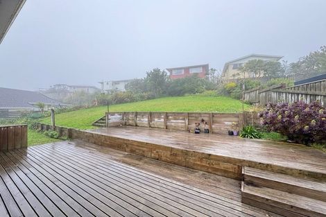 Photo of property in 15 Rice Crescent, Newlands, Wellington, 6037