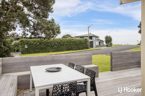 Photo of property in 13 Hinemoa Road, Waihi Beach, 3611