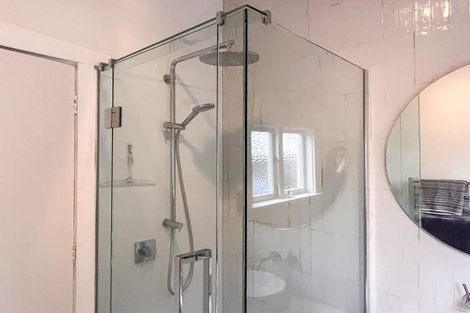 Photo of property in 155 Weston Road, St Albans, Christchurch, 8052
