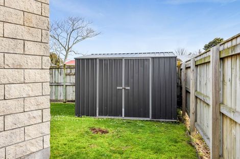 Photo of property in 6 Kamahi Avenue, Hawera, 4610