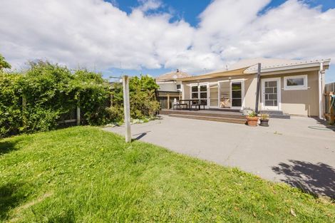 Photo of property in 7 Todd Street, Napier South, Napier, 4110