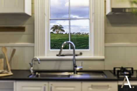 Photo of property in 19 Crown Road, Paerata, Pukekohe, 2676