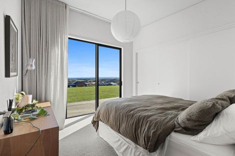 Photo of property in 173 Kingsdale Park Drive, Aokautere, Palmerston North, 4471