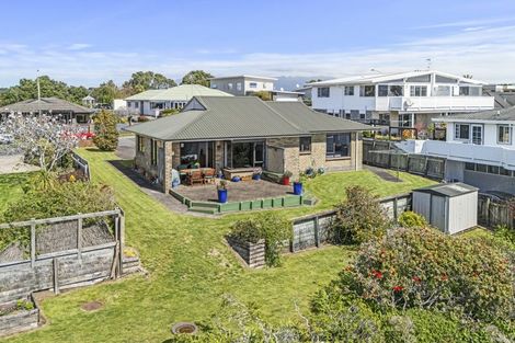 Photo of property in 9 Chatswood Grove, Fitzroy, New Plymouth, 4312