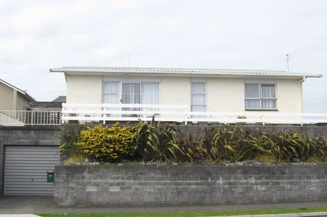 Photo of property in 3/246 Courtenay Street, Strandon, New Plymouth, 4312