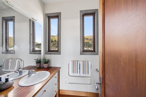 Photo of property in 51a Colenso Street, Sumner, Christchurch, 8081