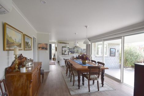 Photo of property in 37 Oak Ridge Drive, Te Awamutu, 3800