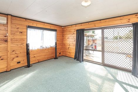 Photo of property in 29 Laird Street, Castlecliff, Whanganui, 4501