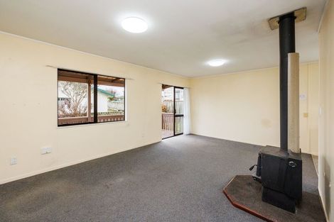 Photo of property in 38a Avenue Road, Foxton, 4814