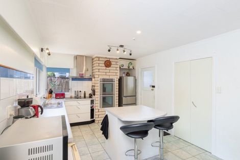 Photo of property in 7 Snell Grove, Clouston Park, Upper Hutt, 5018