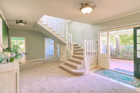 Photo of property in 2/125 Woburn Road, Woburn, Lower Hutt, 5010