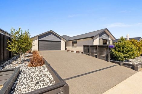 Photo of property in 34 Te Hurunui Drive, Pegasus, 7612