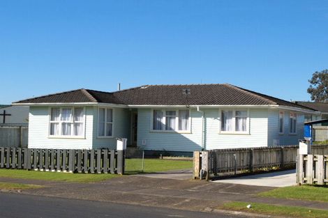 Photo of property in 53 Mcnaughton Avenue, Mangere East, Auckland, 2024