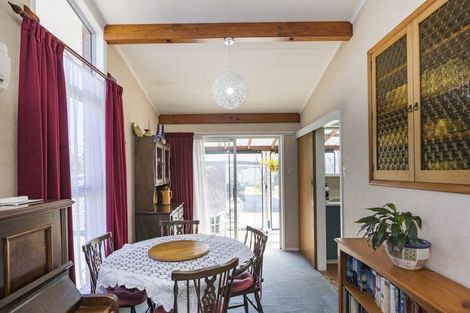 Photo of property in 21 Lockhart Avenue, Milson, Palmerston North, 4414