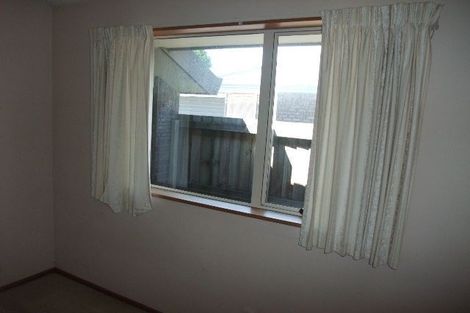 Photo of property in 2/15 Lyndon Street, Riccarton, Christchurch, 8011