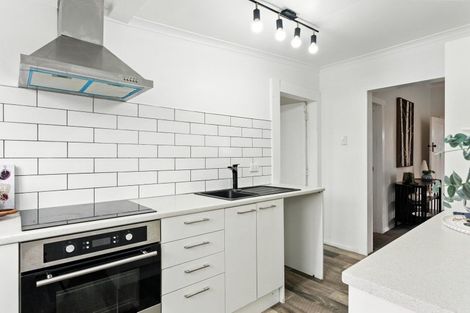 Photo of property in 9 Sydney Place, Whanganui, 4500