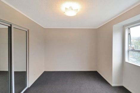 Photo of property in 24 Wagon Road, Stokes Valley, Lower Hutt, 5019