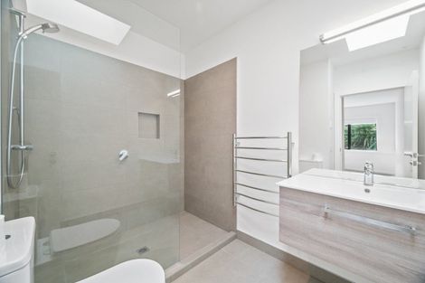 Photo of property in 16 Blue Dun Place, Nukuhau, Taupo, 3330