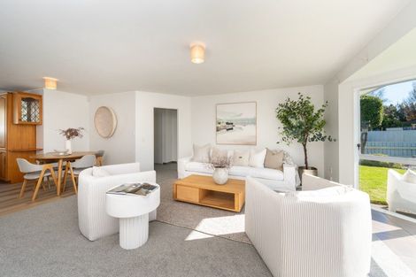 Photo of property in 2/432 Gloucester Street, Taradale, Napier, 4112