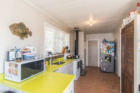 Photo of property in 275 Main Highway, Otaki, 5512