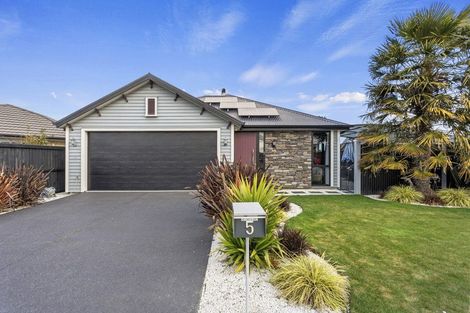 Photo of property in 5 Peak Crescent, Kaiapoi, 7630