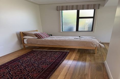 Photo of property in 1 Renown Road, Raumati South, Paraparaumu, 5032