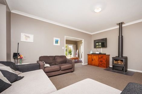 Photo of property in 3 Medway Street, Rongotea, 4476