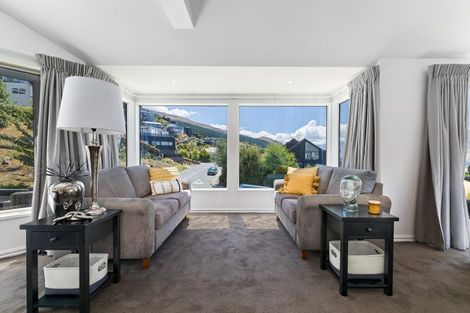Photo of property in 66 Hensman Road, Queenstown, 9300
