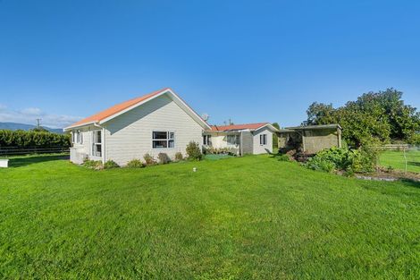 Photo of property in 318 Kuku Beach Road, Kuku, Levin, 5570