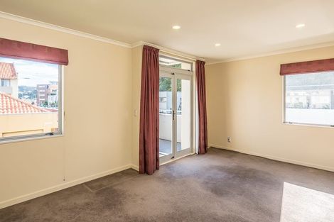 Photo of property in Marrakech Cafe, 69/305 Evans Bay Parade, Hataitai, Wellington, 6021