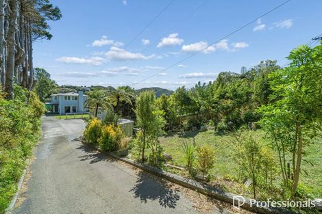 Photo of property in 13 Stratton Street, Normandale, Lower Hutt, 5010