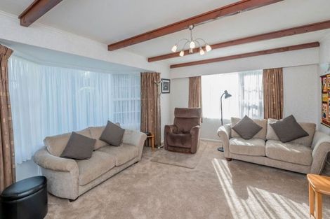 Photo of property in 6 Paretai Grove, Waikanae, 5036