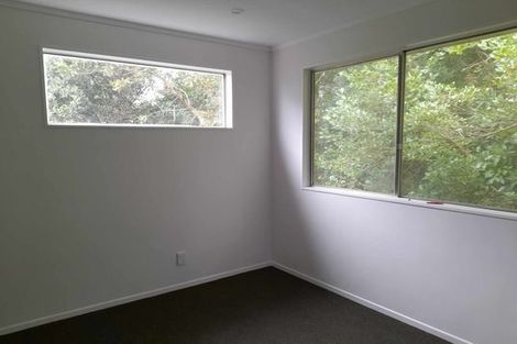 Photo of property in 1/96 Severn Street, Island Bay, Wellington, 6023