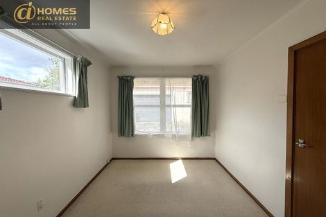 Photo of property in 16 Edgewood Way, Henderson, Auckland, 0612