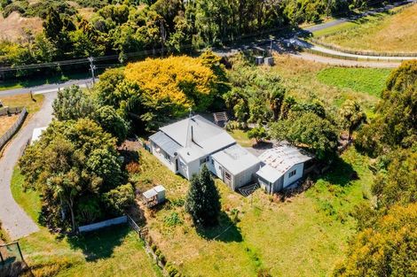 Photo of property in 210 Turuturu Road, Hawera, 4674