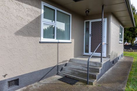 Photo of property in 3 Nelson Street, Dannevirke, 4930