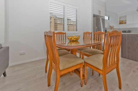 Photo of property in 30 Bomb Point Drive, Hobsonville, Auckland, 0616