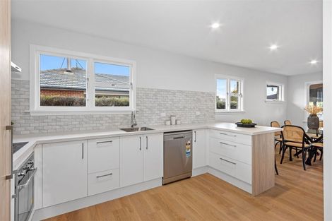 Photo of property in 8 Belmont Street, Avondale, Christchurch, 8061