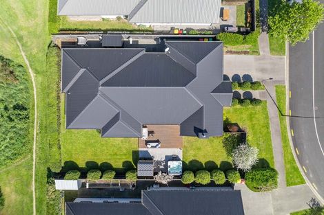 Photo of property in 32 Bronco Drive, Aidanfield, Christchurch, 8025