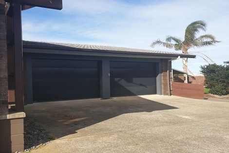 Photo of property in 86 Racecourse Road, Waiuku, 2123
