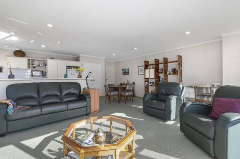 Photo of property in 32a Miro Street, Mount Maunganui, 3116