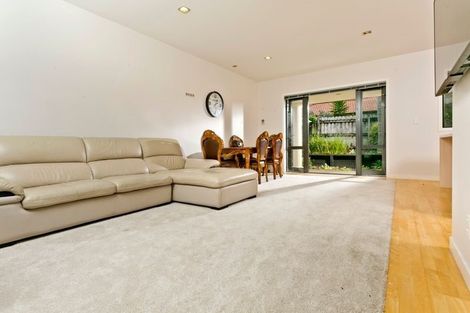 Photo of property in Point Ridge, 130 Gills Road, Albany Heights, Auckland, 0632