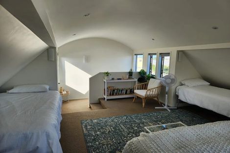 Photo of property in 306 Ocean Road, Whangamata, 3620