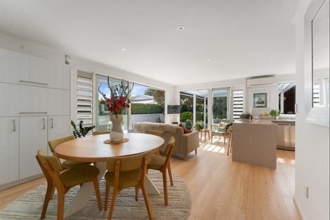 Photo of property in 17 Palmerston Road, Birkenhead, Auckland, 0626