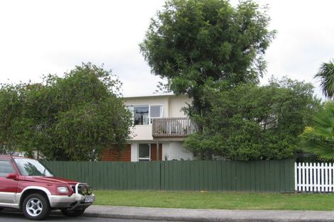 Photo of property in 59 Gordon Avenue, Forrest Hill, Auckland, 0620