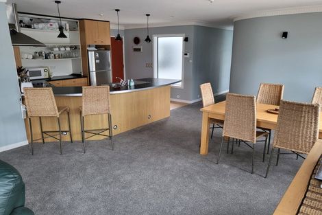 Photo of property in Endeavour Apartments, 125u5 Thorndon Quay, Pipitea, Wellington, 6011