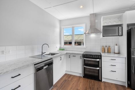 Photo of property in 1/130 Springs Road, Hornby, Christchurch, 8042