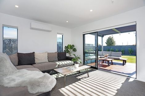 Photo of property in 7b Terrace Street, Marton, 4710