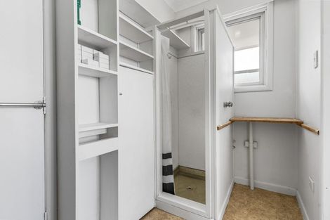 Photo of property in 1/26 Tizard Road, Birkenhead, Auckland, 0626