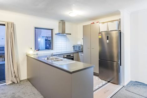 Photo of property in St Claire Village, 28/172 Mcleod Road, Te Atatu South, Auckland, 0610